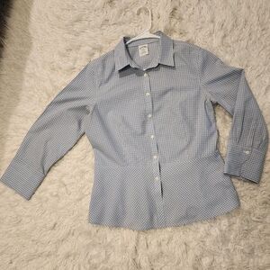 Brooks Brothers women shirt in size 10 Medium.  Check shirt in sky blue color